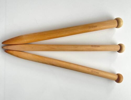 Log Wood Large Bamboo Crochet Hook & Thick Iceland Wool Knitting Needles – 20MM & 25MM