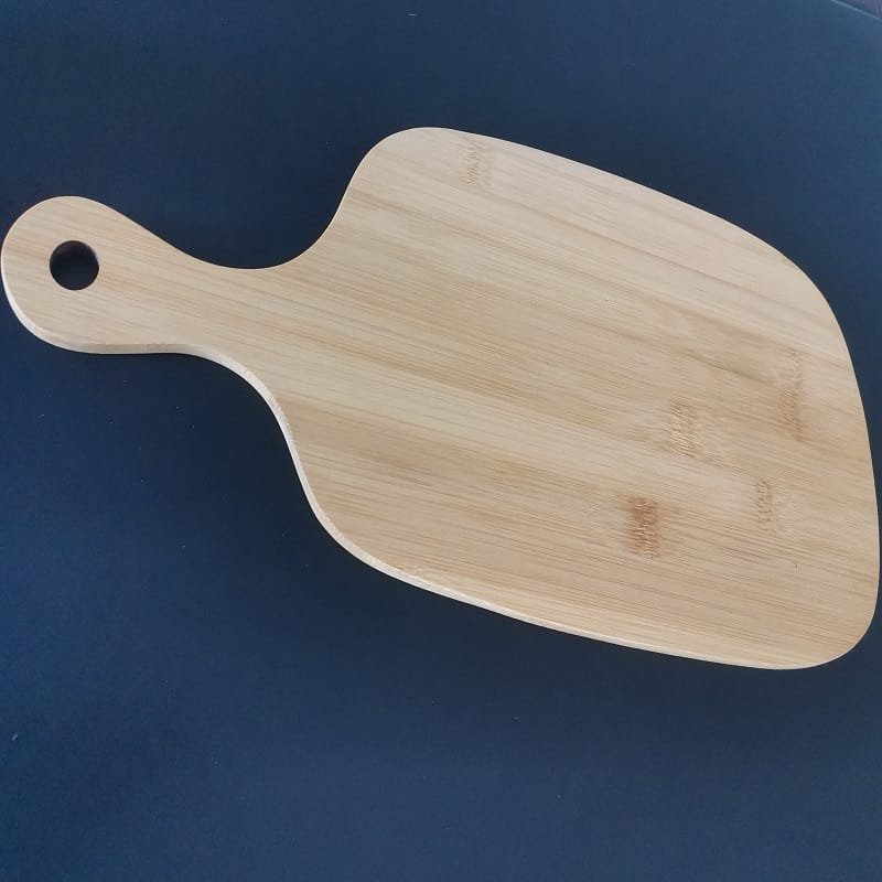 Round bamboo pizza and cheese serving tray